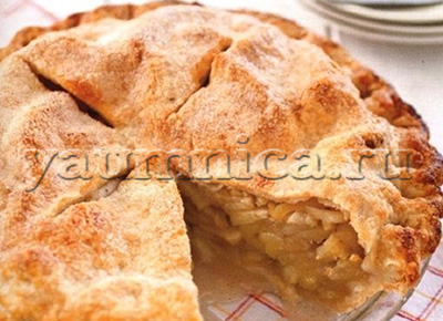 рецепт закрытого яблочного пирога