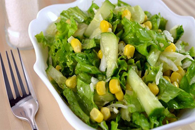 Капустный салат с кукурузой рецепт 