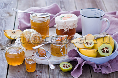 как подать мед на стол