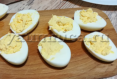 фаршированные яйца рецепт 