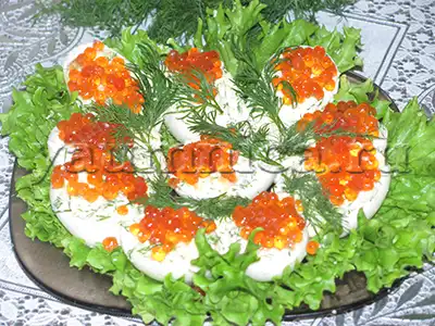 Пошаговый рецепт: морской салат с красной икрой